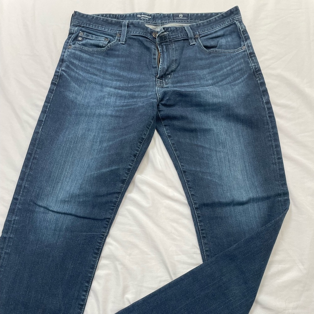 Men’s Graduate AG Jeans 33W - 32L